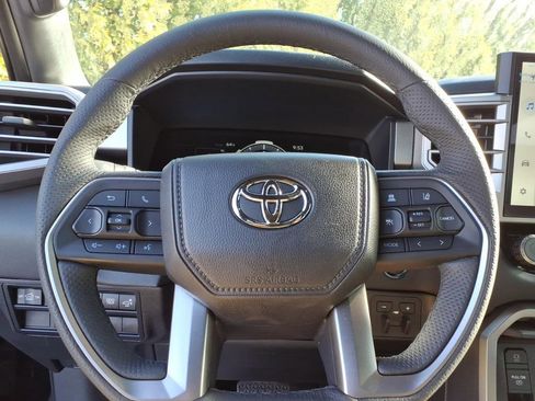 Used 2026 Toyota Tundra Limited image 19