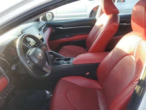 Used 2022 Toyota Camry XSE image 14