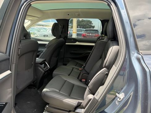 New 2026 Volvo EX90 Ultra AWD/4WD image 14