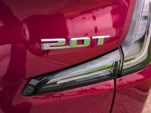 Used 2019 Cadillac XT4 Sport FWD image 5