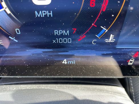 New 2026 Chevrolet Equinox LT FWD image 18