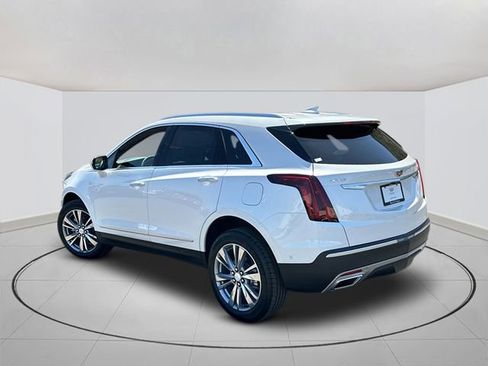 New 2026 Cadillac XT5 Premium Luxury image 3