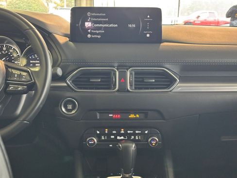 Used 2025 MAZDA CX-5 AWD 2.5 S w/ Select Package image 18