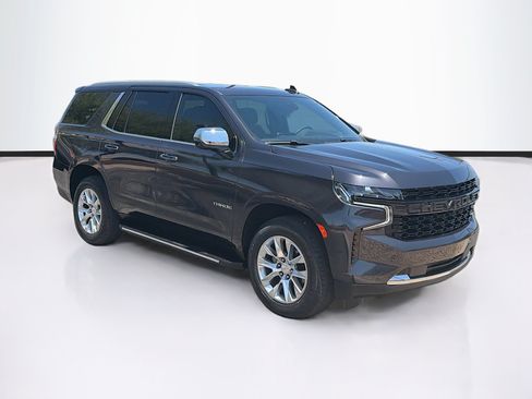 Used 2023 Chevrolet Tahoe Premier RWD image 3