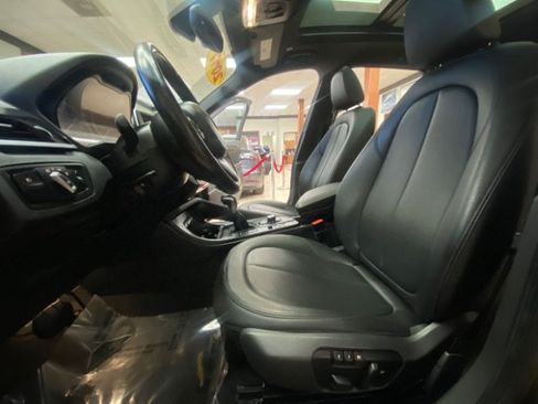 Used 2017 BMW X1 xDrive28i AWD/4WD image 17