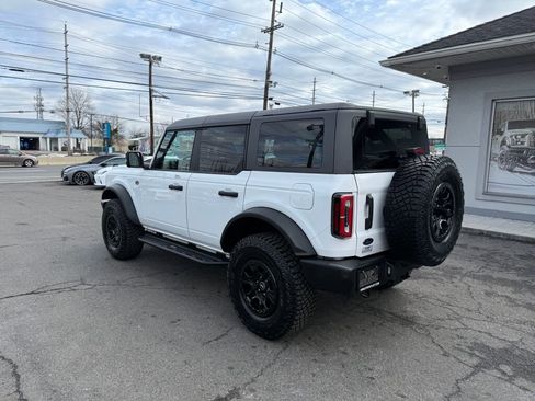 Used 2022 Ford Bronco Wildtrak image 5