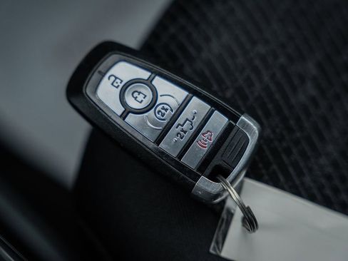 Certified 2021 Ford F150 XLT w/ Equipment Group 302A High image 46