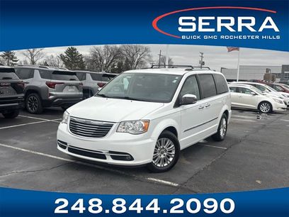 Used 2016 Chrysler Town & Country Limited