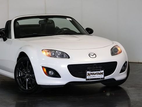 Used 2012 MAZDA MX-5 Miata Special Edition RWD image 6