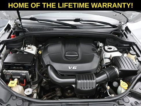 Used 2015 Jeep Grand Cherokee Limited w/ Luxury Group II image 52