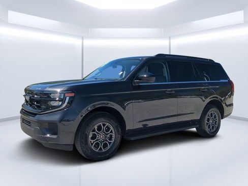 Used 2025 Ford Expedition Active image 7