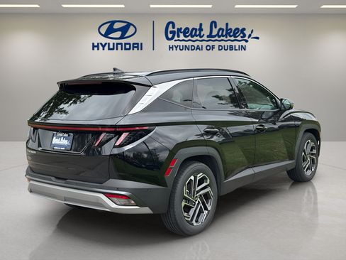Certified 2025 Hyundai Tucson Limited FWD image 5
