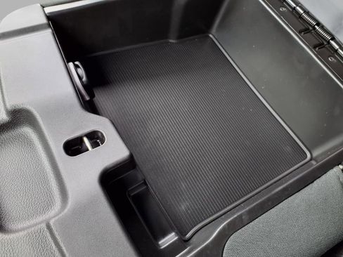 New 2026 RAM 2500 Tradesman AWD/4WD image 12