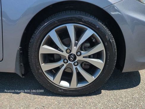 Used 2017 Hyundai Accent Value Edition FWD image 12