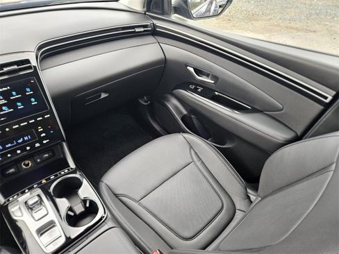 Used 2023 Hyundai Tucson Limited w/ Cargo Package image 15