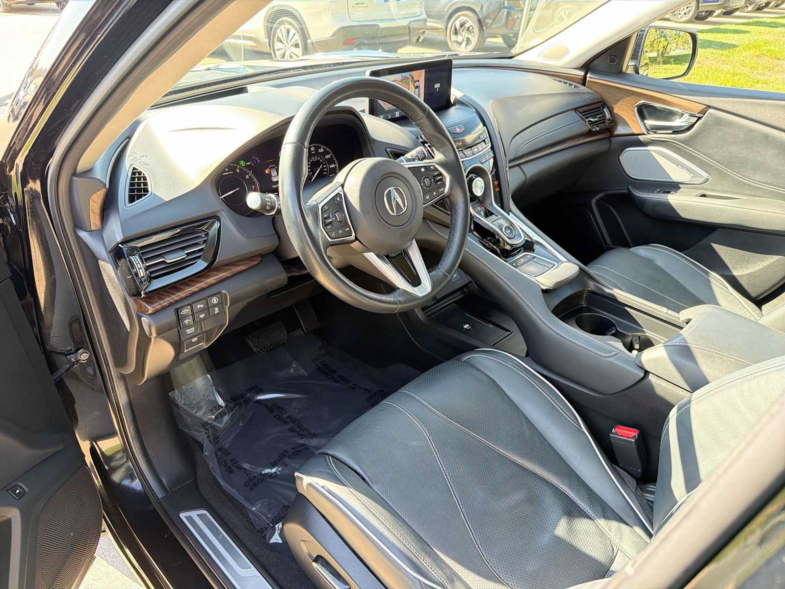 Used 2022 Acura RDX w/ Advance Package AWD/4WD image 2