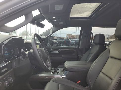 Certified 2024 Chevrolet Silverado 2500 LTZ w/ LTZ Plus Package image 16