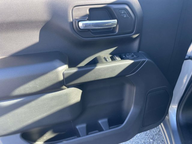 Used 2025 Chevrolet Silverado 1500 Custom RWD image 16
