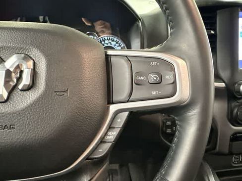 Used 2023 RAM 1500 Big Horn AWD/4WD image 9
