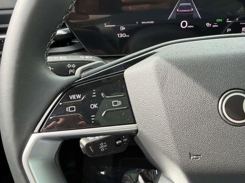 Used 2025 Audi Q5 Premium w/ Convenience Package image 25