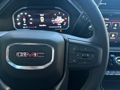 Used 2026 GMC Sierra 2500 AT4 AWD/4WD image 31