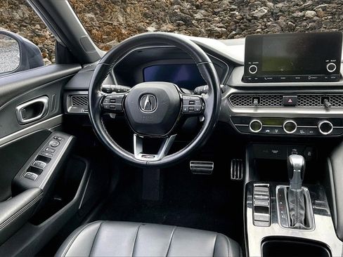 Used 2023 Acura Integra A-Spec image 5