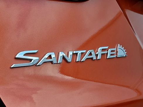 Used 2017 Hyundai Santa Fe Sport FWD image 29