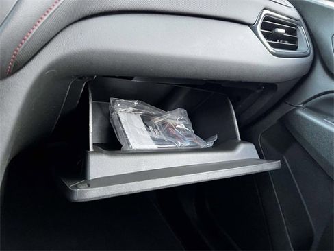 Certified 2024 Chevrolet Equinox RS image 34