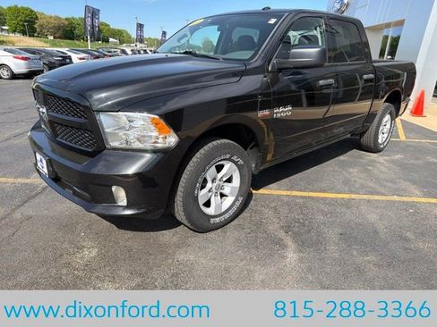 Used 2018 RAM 1500 Express AWD/4WD image 3