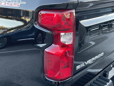 Used 2024 Chevrolet Silverado 1500 Custom Trail Boss image 7