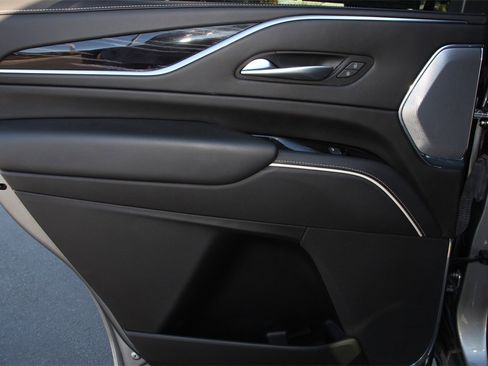 Used 2023 Cadillac Escalade V image 13