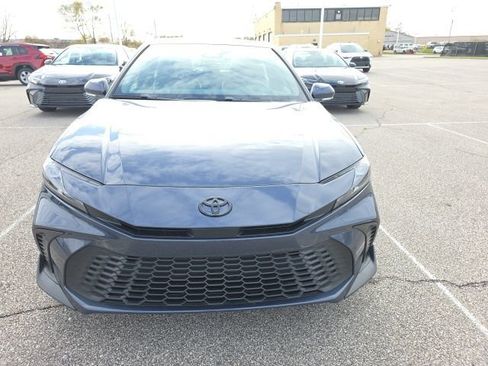 New 2026 Toyota Camry SE FWD image 2
