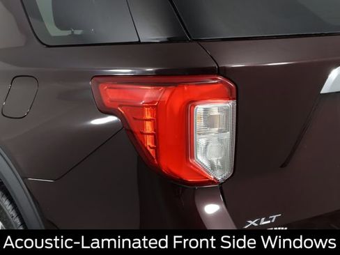 Certified 2022 Ford Explorer XLT w/ Equipment Group 202A image 20