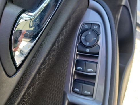 Used 2025 Chevrolet Malibu RS image 14