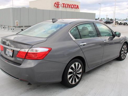 Used 2014 Honda Accord EX-L image 3