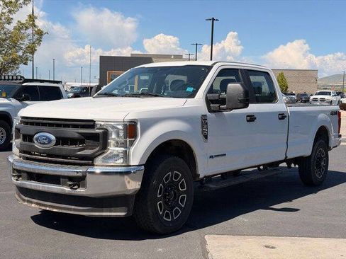 Used 2022 Ford F350 XL w/ Power Equipment Group AWD/4WD image 5
