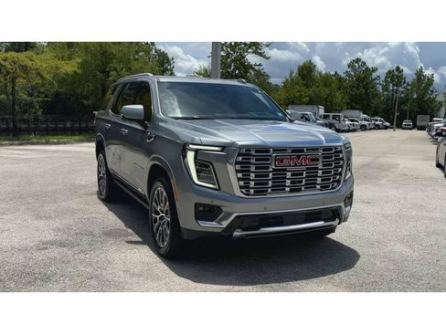 Certified 2026 GMC Yukon Denali w/ Sun & Power Step Package AWD/4WD image 3
