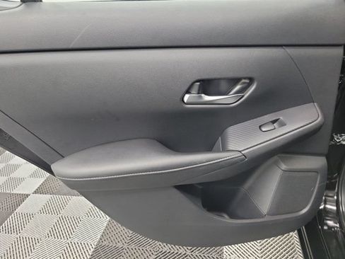 Certified 2023 Nissan Sentra S FWD image 14