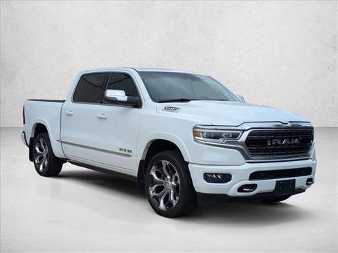 Used 2023 RAM 1500 Limited AWD/4WD image 3