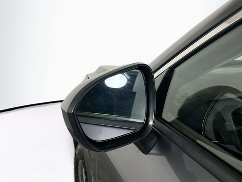 Used 2023 Nissan Rogue SV FWD image 16