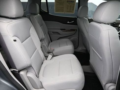 Used 2021 GMC Acadia SLE w/ Driver Convenience Package FWD image 33