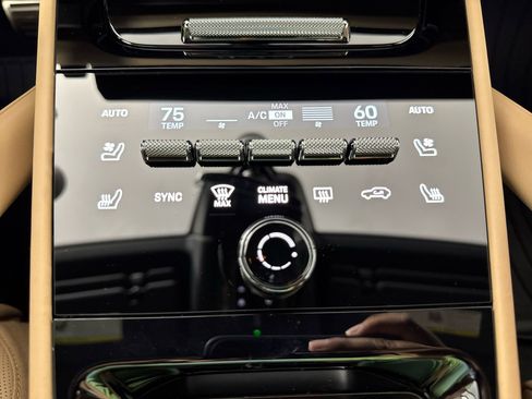 Used 2026 Porsche Cayenne S AWD/4WD image 25