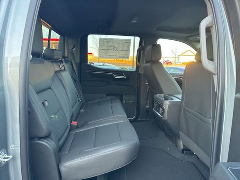New 2026 GMC Sierra 1500 SLT w/ SLT Premium Plus Package image 30