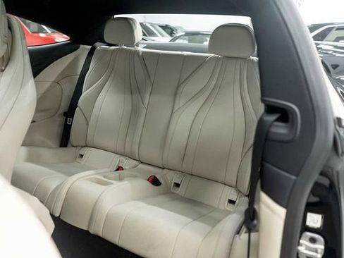 Used 2025 Mercedes-Benz CLE 300 4MATIC Coupe image 12