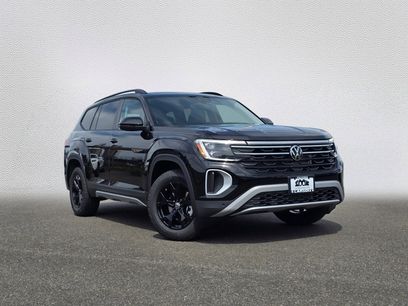 New 2026 Volkswagen Atlas Peak Edition