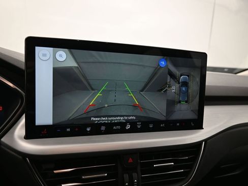 Used 2024 Ford Escape Platinum image 34