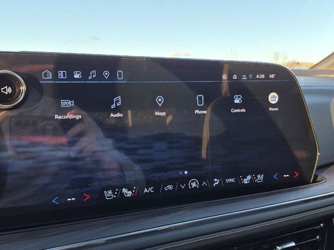 New 2026 Chevrolet Suburban Premier w/ Sun And Tow Package AWD/4WD image 16