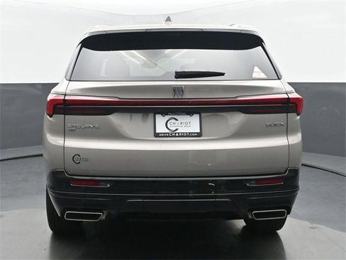 New 2026 Buick Enclave Sport Touring w/ Power Package image 5