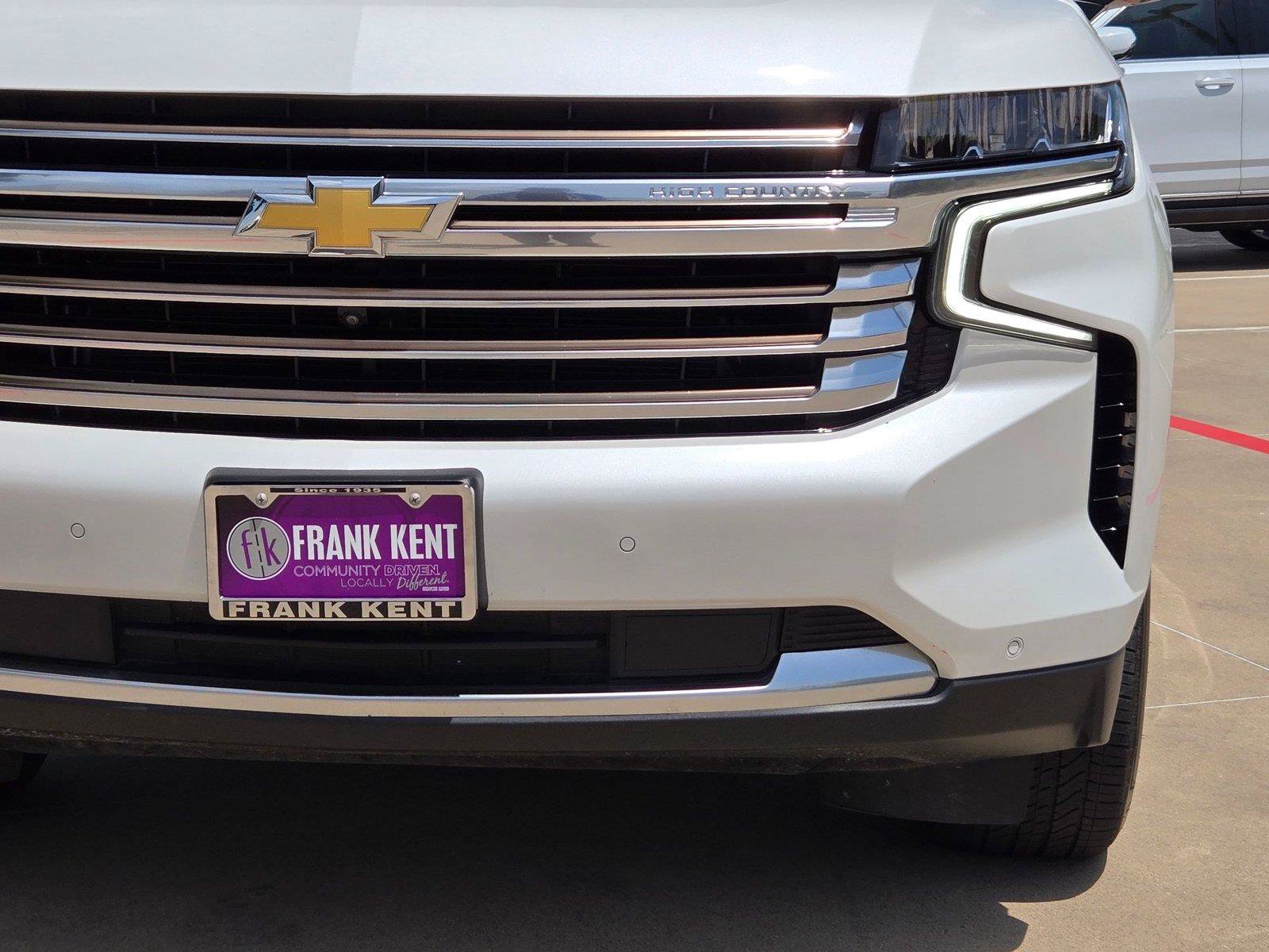Used 2024 Chevrolet Suburban High Country w/ Max Trailering Package AWD/4WD image 6