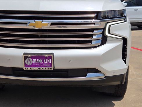 Used 2024 Chevrolet Suburban High Country w/ Max Trailering Package AWD/4WD image 6